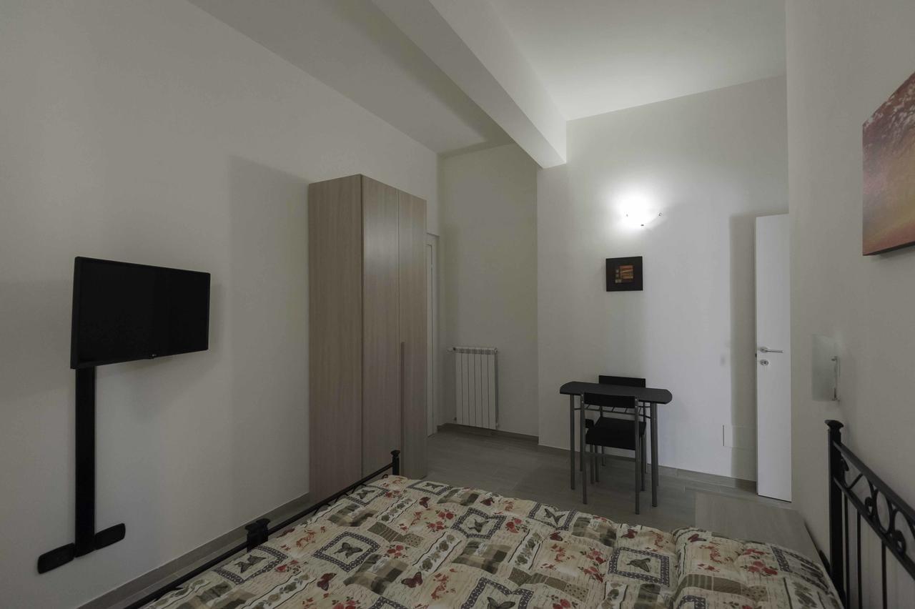 Il Giardino Dell'Eden Bed and Breakfast Acilia Buitenkant foto